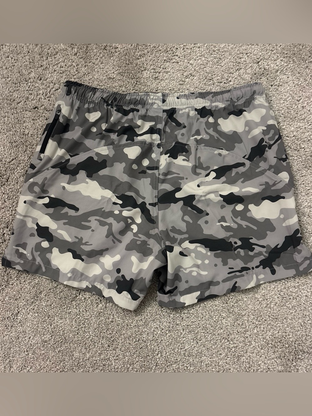 Cotton On Black and White Activewear Tag